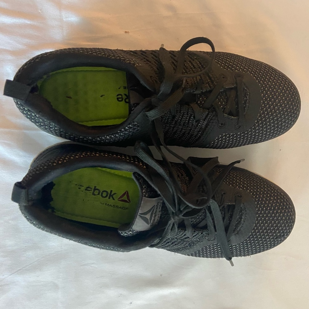 Reebok Men’s Black Athletic Knit Sneakers with Green Insoles
